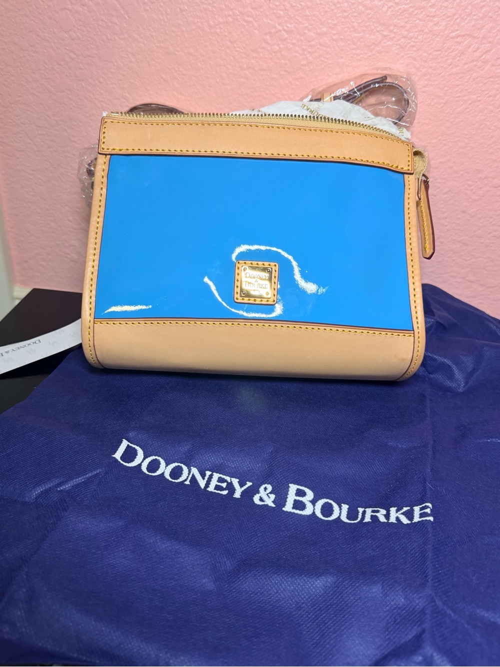 NWT Dooney & Bourke Blue Patent and Tan Crossbody Bag